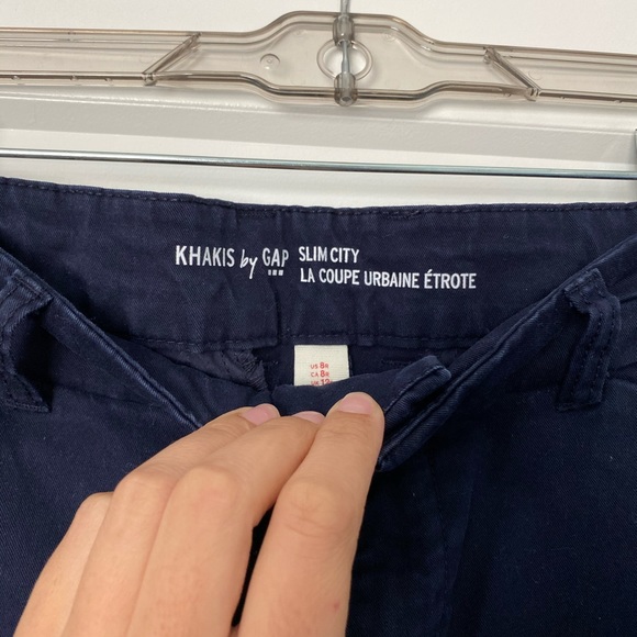 Slim Gap Navy Cropped pants - Picture 2 of 3